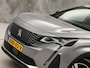 Peugeot 3008 1.2 PureTech GT Line (PANORAMADAK, APPLE CARPLAY, GROOT NAVI, LEDER, STOELVERWARMING, SPORTSTOELEN, GETINT GLAS, KEYLESS, NIEUWSTAAT)