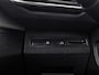 Peugeot 3008 1.2 PureTech GT Line (PANORAMADAK, APPLE CARPLAY, GROOT NAVI, LEDER, STOELVERWARMING, SPORTSTOELEN, GETINT GLAS, KEYLESS, NIEUWSTAAT)