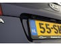 Kia Venga 1.4 CVVT Seven * Navi * Trekhaak * Cruise Control