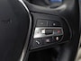 BMW 1-Serie 118i Sport Automaat (APPLE CARPLAY, GROOT NAVI, CLIMATE, LEDER, SPORTSTOELEN, PARKEERSENSOREN, CRUISE, LANE ASSIST, NIEUWSTAAT)