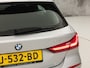 BMW 1-Serie 118i Sport Automaat (APPLE CARPLAY, GROOT NAVI, CLIMATE, LEDER, SPORTSTOELEN, PARKEERSENSOREN, CRUISE, LANE ASSIST, NIEUWSTAAT)