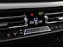 BMW 1-Serie 118i Sport Automaat (APPLE CARPLAY, GROOT NAVI, CLIMATE, LEDER, SPORTSTOELEN, PARKEERSENSOREN, CRUISE, LANE ASSIST, NIEUWSTAAT)