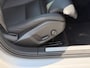 Volvo V60 2.0 B3 Momentum Advantage Sportstoelen / Trekhaak / Camera / Dealer Onderhouden
