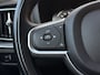 Volvo V60 2.0 B3 Momentum Advantage Sportstoelen / Trekhaak / Camera / Dealer Onderhouden