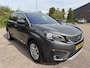 Peugeot 5008 1.2 PureTech Blue Lease Executive 7 Pers Carplay