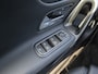 Mercedes-Benz A-klasse A200 | Urban | Stoelverw. | Cruise | Camera | Climate | LED | 17" velgen |