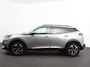 Peugeot 2008 1.2 PureTech Allure Navigatie Cruise control Lichtmetalen velgen Climate control Parkeersensor achter Apple Carplay/ Android auto Camera