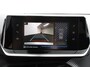 Peugeot 2008 1.2 PureTech Allure Navigatie Cruise control Lichtmetalen velgen Climate control Parkeersensor achter Apple Carplay/ Android auto Camera