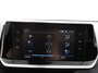 Peugeot 2008 1.2 PureTech Allure Navigatie Cruise control Lichtmetalen velgen Climate control Parkeersensor achter Apple Carplay/ Android auto Camera