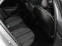 Peugeot 2008 1.2 PureTech Allure Navigatie Cruise control Lichtmetalen velgen Climate control Parkeersensor achter Apple Carplay/ Android auto Camera
