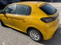 Peugeot 208 1.2 PureTech Active Navigatie | Carplay | LED Dagrij | Elek. Ramen | Centrale Vergendeling | Rijstrook-Assistentie | Airco | Apple Carplay/Android Auto|telefoonintegratie premium | Cruise control