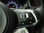 Volkswagen Golf 2.0 TSI GTI 220Pk Automaat (NAVIGATIE, CLIMATE, LEDER, STOELVERWARMING, SPORTSTOELEN, GETINT GLAS, XENON, NIEUWSTAAT)