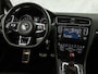 Volkswagen Golf 2.0 TSI GTI 220Pk Automaat (NAVIGATIE, CLIMATE, LEDER, STOELVERWARMING, SPORTSTOELEN, GETINT GLAS, XENON, NIEUWSTAAT)