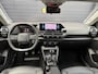 Citroën C4 1.2 Puretech Feel Edition 130PK, Camera, Stoelverwarming, Navigatie, Parkeersensoren, all season banden