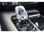 Volvo V60 T8 455PK Plug-in hybrid AWD Plus Dark / 360 Camera / Harman Kardon / Head-up display / Panorama schuifdak / Stoel- en stuurverwarming / Trekhaak / Elektrische stoelen met geheugen
