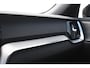 Volvo V60 T8 455PK Plug-in hybrid AWD Plus Dark / 360 Camera / Harman Kardon / Head-up display / Panorama schuifdak / Stoel- en stuurverwarming / Trekhaak / Elektrische stoelen met geheugen