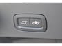 Volvo V60 T8 455PK Plug-in hybrid AWD Plus Dark / 360 Camera / Harman Kardon / Head-up display / Panorama schuifdak / Stoel- en stuurverwarming / Trekhaak / Elektrische stoelen met geheugen