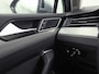 Volkswagen Passat Variant 1.4 TSI PHEV GTE 218Pk Automaat (APPLE CARPLAY, SOH 88,9%, GROOT NAVI, CAMERA, TREKHAAK, KEYLESS, SPORTSTOELEN, STOELVERWARMING, GETINT GLAS, NIEUWSTAAT)