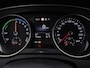 Volkswagen Passat Variant 1.4 TSI PHEV GTE 218Pk Automaat (APPLE CARPLAY, SOH 88,9%, GROOT NAVI, CAMERA, TREKHAAK, KEYLESS, SPORTSTOELEN, STOELVERWARMING, GETINT GLAS, NIEUWSTAAT)