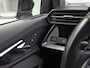 Audi A3 Sportback 40 TFSI e Sport 204Pk Automaat (APPLE CARPLAY, GROOT NAVI, LEDER, STOELVERWARMING, SPORTSTOELEN, ADAPTIVE CRUISE, GETINT GLAS, NIEUWSTAAT)