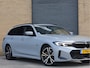 BMW 3-Serie Touring 330e xDrive M Sport | Pano | Haak | Camera | Sfeerverlichting
