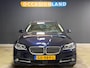 BMW 5-Serie Touring 528i High Executive|SOFTCLOSE|KEYLESS|MEMORY|LEDER|ACC|HUD|DODEHOEK|STOELV|CAMERA|PDC|LED|17INCH|