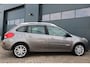 Renault Clio Estate 1.2 TCE Sélection Business Sport