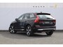 Volvo XC60 T6 350PK Automaat Plug-in hybrid AWD Plus Bright Panoramisch schuif-kanteldak / Google infotainment / Lederen bekleding / Parkeersensoren voor en achter met parkeercamera / Road Sign information / Cruise Control