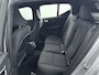 Volvo EX40 Single Motor Extended Range Plus 82 kWh | Trekhaak | Stoel + Stuurverwarming | All Season banden | Warmtepomp | Apple Carplay / Android auto |