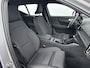 Volvo EX40 Single Motor Extended Range Plus 82 kWh | Trekhaak | Stoel + Stuurverwarming | All Season banden | Warmtepomp | Apple Carplay / Android auto |