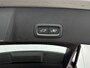Volvo EX40 Single Motor Extended Range Plus 82 kWh | Trekhaak | Stoel + Stuurverwarming | All Season banden | Warmtepomp | Apple Carplay / Android auto |