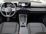 Volkswagen T-Roc 1.5 eTSI 116 pk DSG Life | Navigatie | LED | App Connect | ACC | Stoel + Stuurverwarming | Camera | Side Assist |