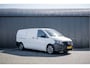 Mercedes-Benz eVito Tourer | 90KWH | WLPT 367KM | Volledig Elektrisch | SOH 97.5% | Camera | Navi | Stoelverw. | Airco | 3-Zits