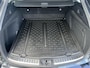 Toyota Corolla Touring Sports 2.0 Hybrid Premium | Elektrische klep | Lederen bekleding | 18 inch LM-velgen | Inparkeerhulp |
