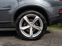 Volvo XC90 4.4 V8 Momentum 7PERS - AUTOMAAT - PARKEER CAMERA - TREKHAAK - LEDER - YOUNGTIMER !