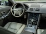 Volvo XC90 4.4 V8 Momentum 7PERS - AUTOMAAT - PARKEER CAMERA - TREKHAAK - LEDER - YOUNGTIMER !