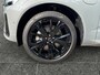 Volvo XC60 2.0 T6 Plug-in hybrid AWD Ultra Black Edition | SOH 100% | Trekhaak | Panoramadak | 360° camera