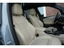 BMW X3 xDrive30e M Sport High Executive | 292 PK | PHEV | PANO | 360° Camera | Leder BMW X3 xDrive30e M Sport High Executive 292 PK Plug-in Hybrid met 2.0 viercilinder benzinemotor en automatische 8-traps transmissie, voorzien van elektrisch panoramadak, lederen bekleding, 36