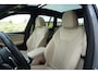 BMW X3 xDrive30e M Sport High Executive | 292 PK | PHEV | PANO | 360° Camera | Leder BMW X3 xDrive30e M Sport High Executive 292 PK Plug-in Hybrid met 2.0 viercilinder benzinemotor en automatische 8-traps transmissie, voorzien van elektrisch panoramadak, lederen bekleding, 36