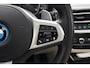 BMW X3 xDrive30e M Sport High Executive | 292 PK | PHEV | PANO | 360° Camera | Leder BMW X3 xDrive30e M Sport High Executive 292 PK Plug-in Hybrid met 2.0 viercilinder benzinemotor en automatische 8-traps transmissie, voorzien van elektrisch panoramadak, lederen bekleding, 36