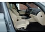 BMW X3 xDrive30e M Sport High Executive | 292 PK | PHEV | PANO | 360° Camera | Leder BMW X3 xDrive30e M Sport High Executive 292 PK Plug-in Hybrid met 2.0 viercilinder benzinemotor en automatische 8-traps transmissie, voorzien van elektrisch panoramadak, lederen bekleding, 36
