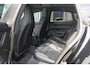 Porsche Taycan Sport Turismo 476pk Performance Plus 93kwh Panoramadak Luchtvering Bose Warmtepomp Sport chrono 20" LMV