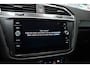Volkswagen Tiguan 1.4 TSI ACT R-Line|Trekhaak|Virtual|LED|Stoelverwarming|Navi