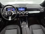 Mercedes-Benz EQB 250+ Business Solution Luxury 71 kWh | Smartphone integratie | Panoramaschuifdak | Sierdelen in Star Pattern | EASY PACK achterklep | Sfeerverlichting | Dodehoekassistent | Stoelverwarming |