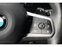 BMW 1-Serie 120 M Sport Design | 156 PK | Adaptieve Cruise Control | Automaat | Camera | BMW 120 M Sport Design 156 PK met 1.5 driecilinder benzinemotor en 48V Mild Hybrid-technologie, gekoppeld aan een 7-traps Steptronic automaat met dubbele koppeling. Sportief uitgevoerd met M