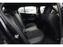 BMW 1-Serie 120 M Sport Design | 156 PK | Adaptieve Cruise Control | Automaat | Camera | BMW 120 M Sport Design 156 PK met 1.5 driecilinder benzinemotor en 48V Mild Hybrid-technologie, gekoppeld aan een 7-traps Steptronic automaat met dubbele koppeling. Sportief uitgevoerd met M
