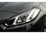 BMW 1-Serie 120 M Sport Design | 156 PK | Adaptieve Cruise Control | Automaat | Camera | BMW 120 M Sport Design 156 PK met 1.5 driecilinder benzinemotor en 48V Mild Hybrid-technologie, gekoppeld aan een 7-traps Steptronic automaat met dubbele koppeling. Sportief uitgevoerd met M