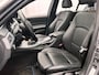 BMW 3-Serie 318i M-Pakket | Navigatie | Leder | Stoelverwarming | PDC | Cruise/Control | Climate/Control |