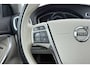 Volvo V40 1.5 T2 Nordic+ | Trekhaak | Panoramadak | Org NL | Camera | Leer | Elek. Stoelverstelling |
