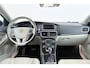 Volvo V40 1.5 T2 Nordic+ | Trekhaak | Panoramadak | Org NL | Camera | Leer | Elek. Stoelverstelling |